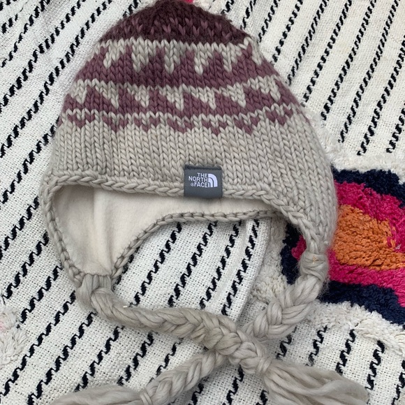 The North Face Accessories - One size unisex North Face beanie